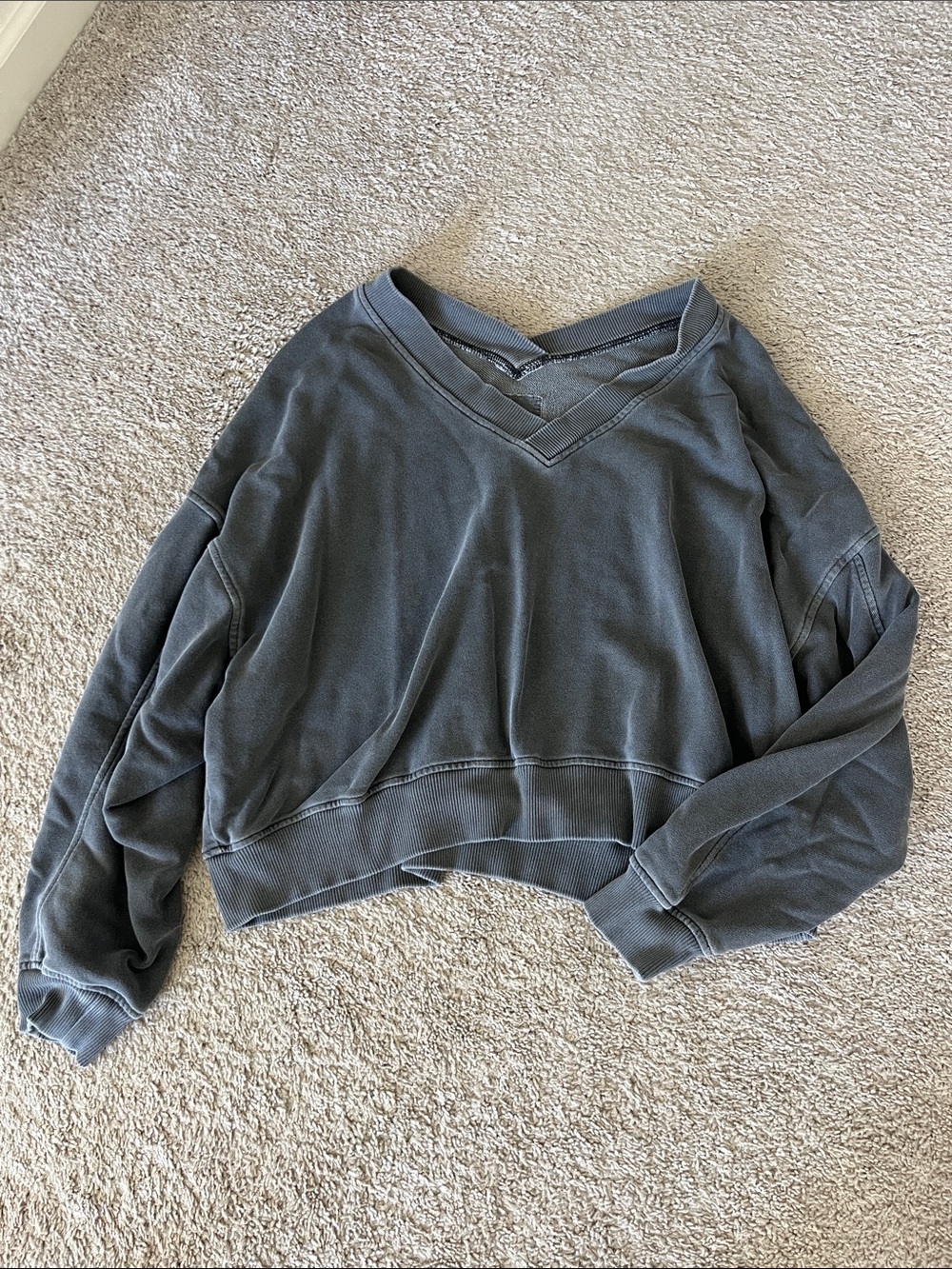 Aerie V-Neck Set - Charcoal - Picture 2 of 5